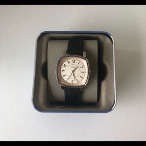 Women’s fossil watch